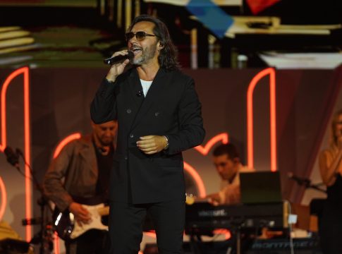 Diego Torres es fiel a su historia y sus sonidos en su más reciente disco de estudio: 'Mejor que ayer'