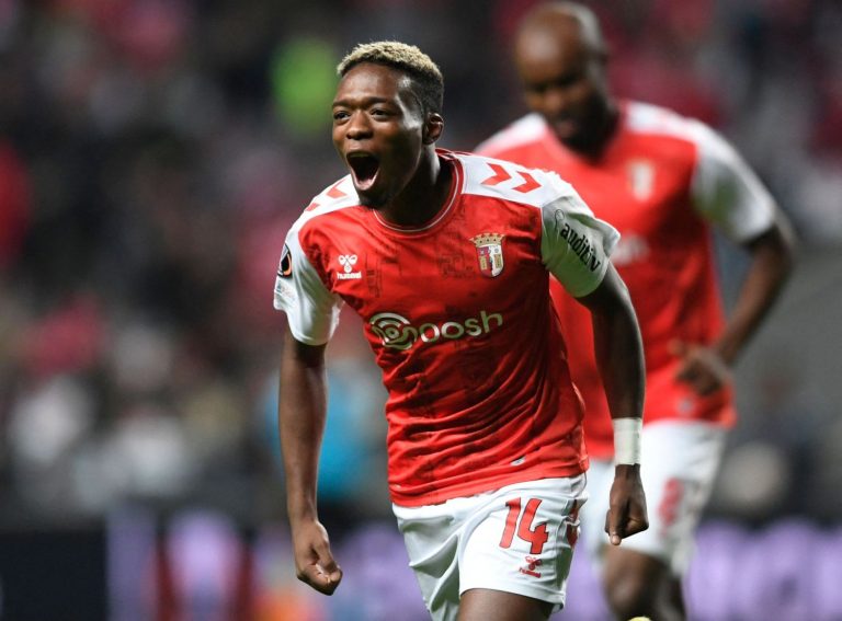 Las cláusulas secretas de Álvaro Djaló en su contrato con el Athletic