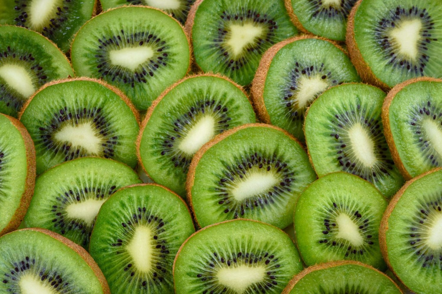 Esta es la fruta más saludable del mundo para la dieta, según nutricionistas 1 UNA EXPLOSIÓN DE VITAMINA C