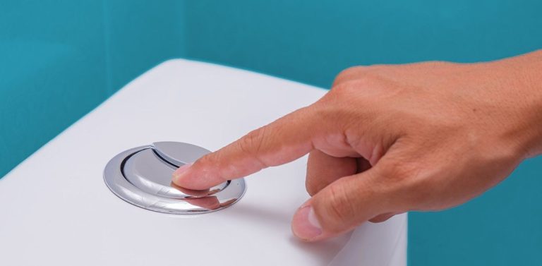 La ciudad en España que usa el agua de la ducha para el váter