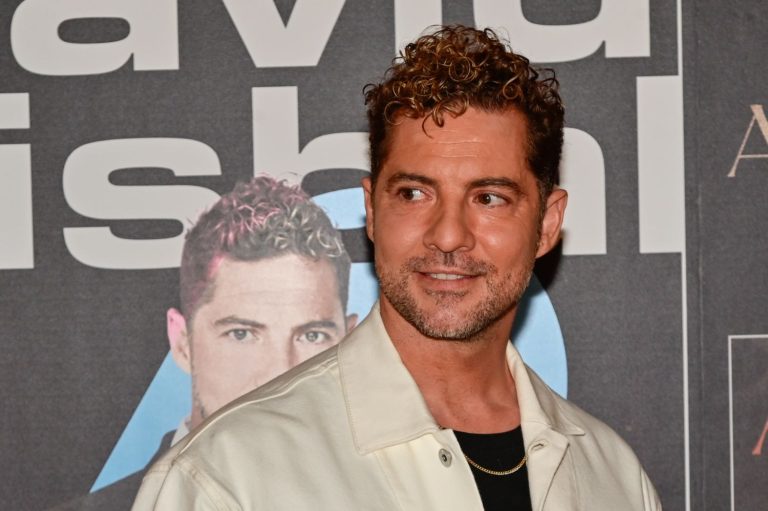 La confesión inesperada de David Bisbal: elige entre FC Barcelona y Real Madrid