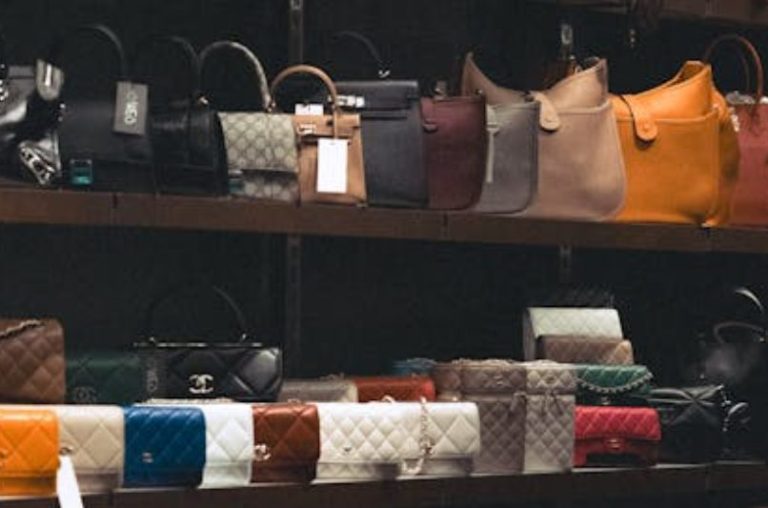 Los bolsos rebajados de Bimba y Lola que parecen más caros de lo que son