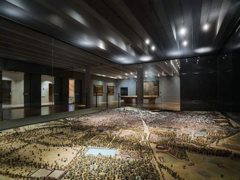 Un paseo por la historia: El Museo de Historia de Madrid, una Joya Escondida en Malasaña.