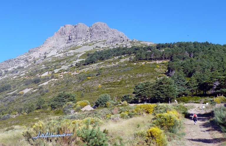 6 pueblos de Francia cerca de España para darse una escapada en coche en Semana Santa