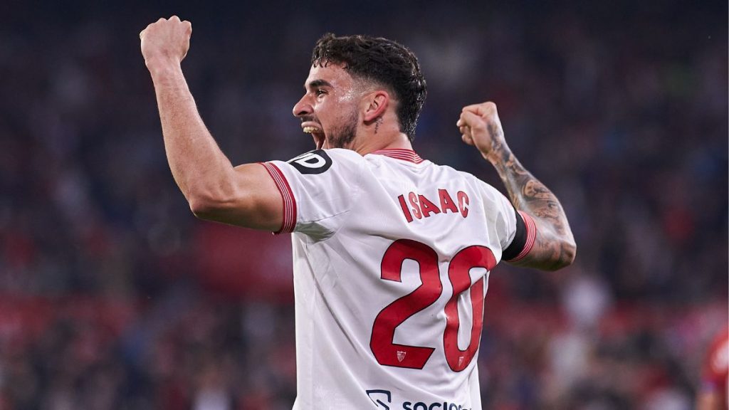 Isaac Romero obliga al Sevilla FC a tomar decisión drástica 153 Negociaciones a la vista
