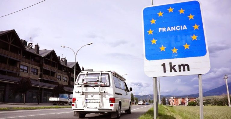 “No es justo”: una chica alucina con el comportamiento de los franceses en la frontera con España