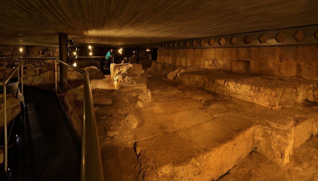 El secreto mejor guardado de España: el faro más antiguo aún en activo 2 La torre por dentro.