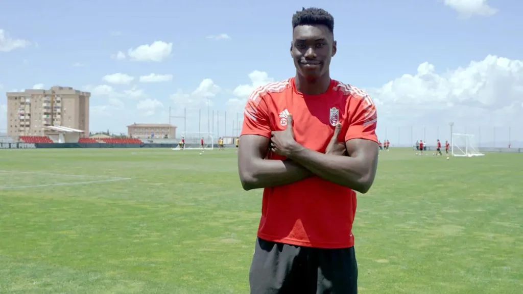 Samu Omorodion, el nuevo fenómeno del Deportivo Alavés