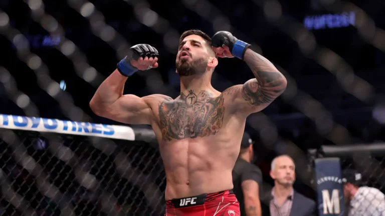El problema inesperado de Ilia Topuria para el duelo con Max Holloway