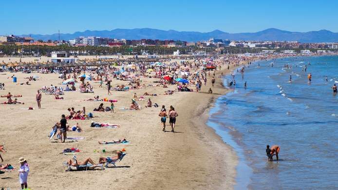 Valencia: explorando las Fallas y más allá en marzo