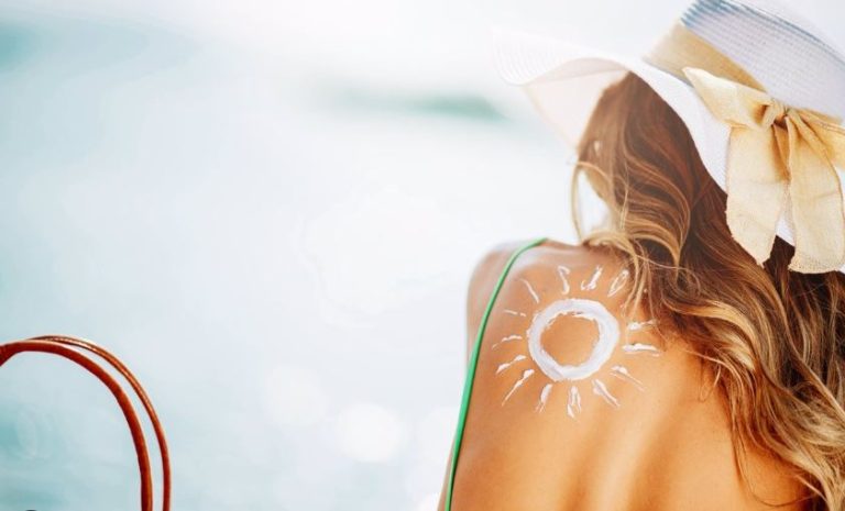 Sanidad retira del mercado tres cremas solares de Rituals, Vichy y Biotherm