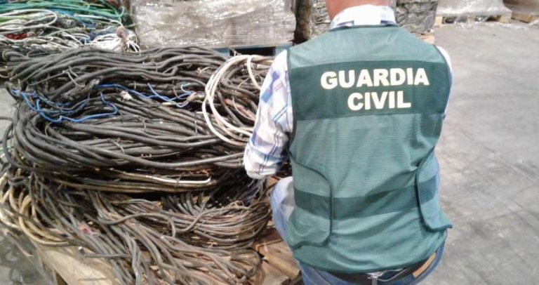 La Guardia Civil detiene a 2 personas e investiga a 4 por presuntos delitos de trata de personas