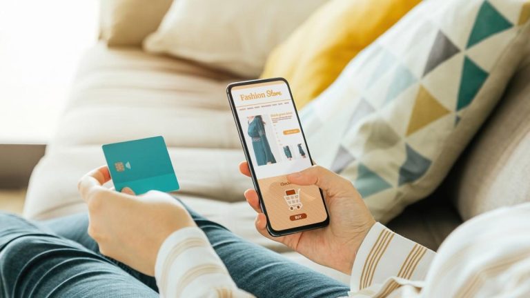 Las estafas con Wallapop y Vinted de las que alerta la Guardia Civil
