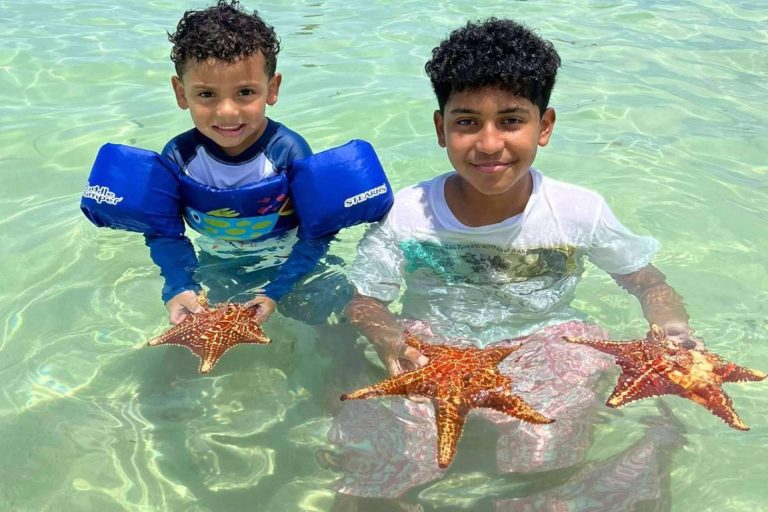 Cayman Ocean Adventures ofrece la oportunidad de visitar la playa Estrella de Mar