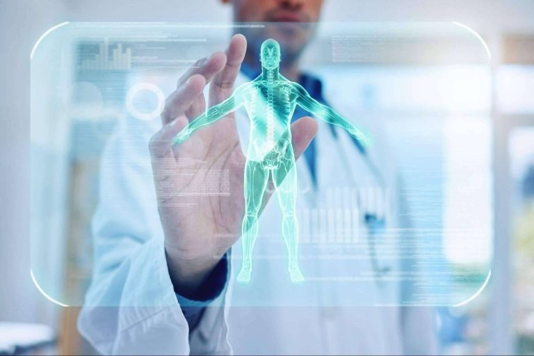 Naxer ofrece un máster en Aplicaciones de la Inteligencia Artificial para profesionales de la salud