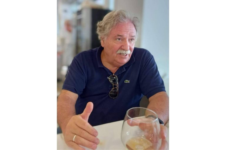 José Esteve Verdú aterriza en el mercado editorial con su primera obra, ‘Historia de una vida’