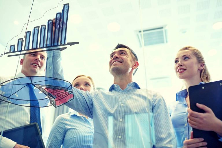 ¿Cómo puede beneficiar el monitoring de las ventas en un negocio?