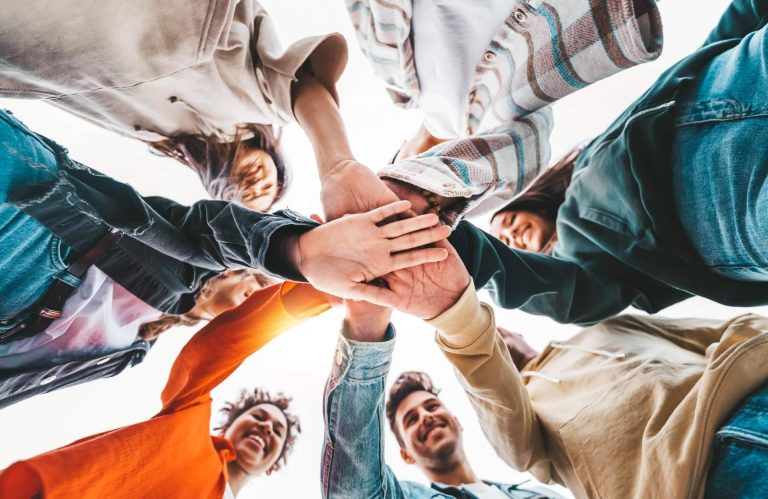 Volungo es una red social que permite al voluntario interacciones con otros usuarios y con las entidades