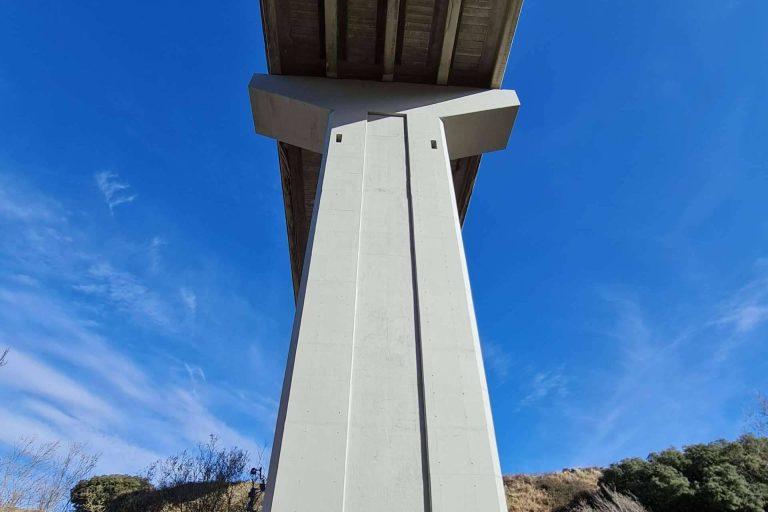 Bigantec, servicios especializados en obra civil, estructuras y edificación