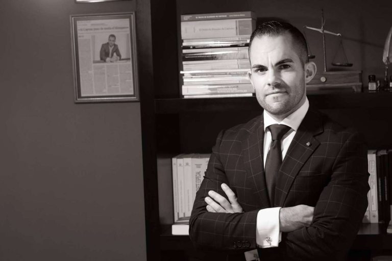 Blanqueo de capitales en España y la necesidad de servicios especializados en la materia