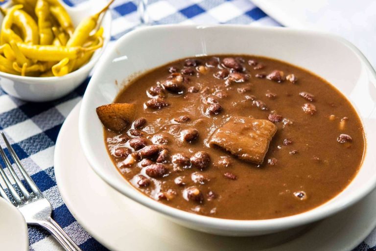 Temporada de alubias de Tolosa en el restaurante Órdago en Madrid