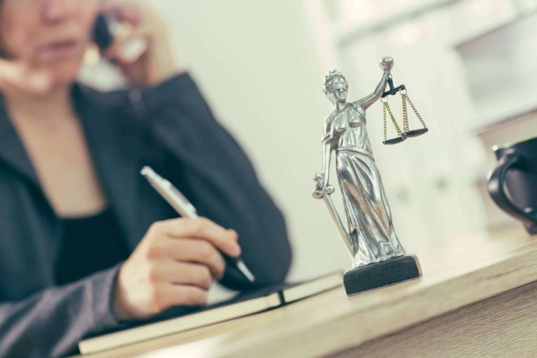 CTX Detectives Privados dispone de un servicio de detectives para abogados