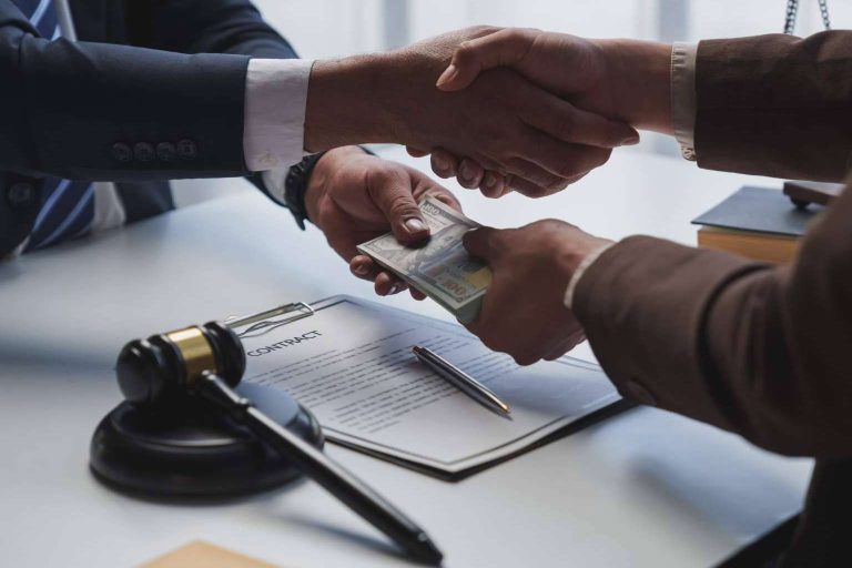 La criptodivisa JOBs de Jobchain y la nueva era de salarios digitales, del papel moneda a la criptomoneda