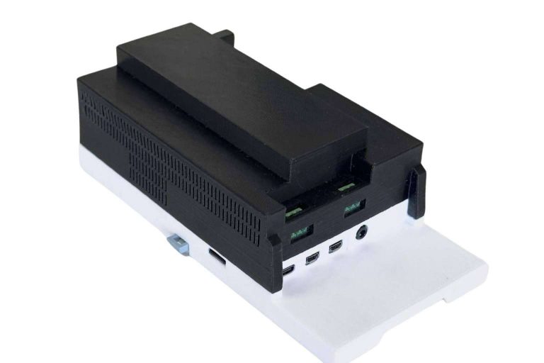 Presentación del nuevo gestor energético K-BOX en Genera 2024, por Khelium