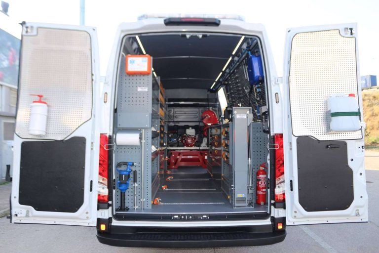 Servicios Valsat para la transformación y equipamiento de vehículos