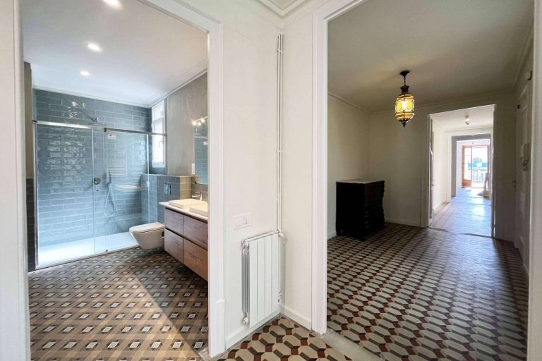 Los especialistas en reformar piso en Barcelona de Accesible Reformas