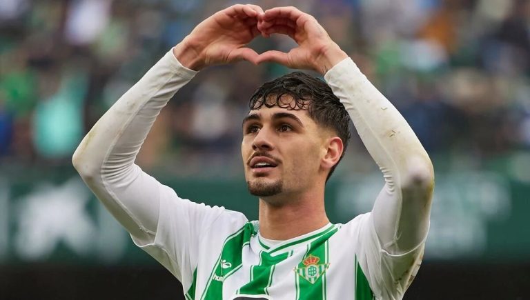 El recambio de Johnny Cardoso en el Betis es un portento de la Premier League