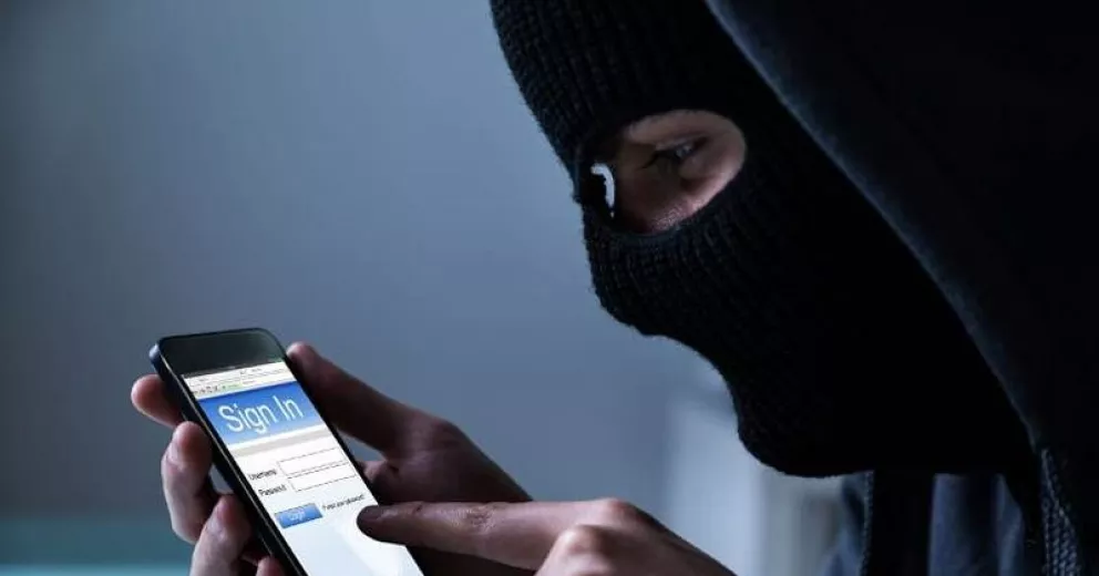 Los detalles del engaño: ¿Cómo operan los estafadores?