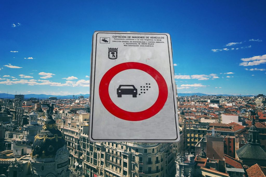 La importancia de la señal R120 en la regulación del tráfico