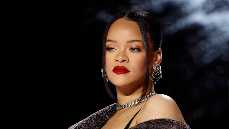Rihanna ignora a Tyla en la Met Gala y las redes explotan