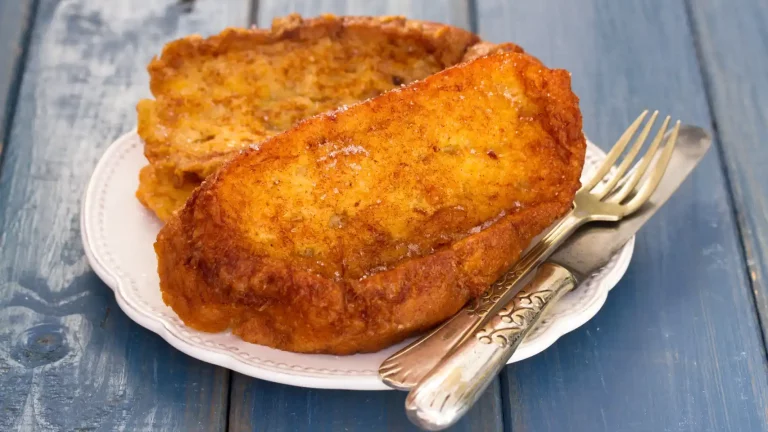 ¡Torrijas para vagos! Si no quieres perder tiempo, sigue esta deliciosa receta al microondas antes de Semana Santa