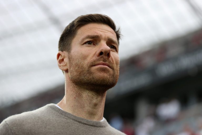 Xabi Alonso interviene en el debate del momento del Real Madrid