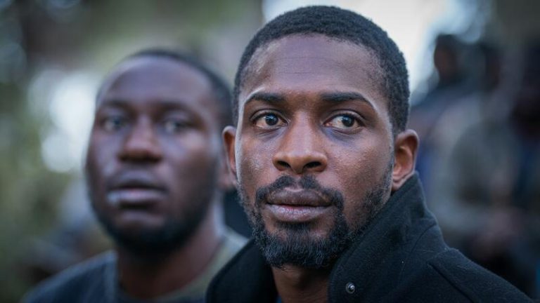 'El salto', 'Mokey Man' y 'Menudas piezas', estrenos de viernes en los cines