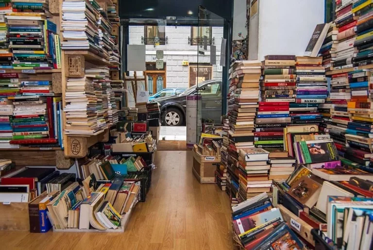 5 recomendaciones de libros para regalar por el Día del Libro baratos en Amazon, La Casa del Libro y Fnac