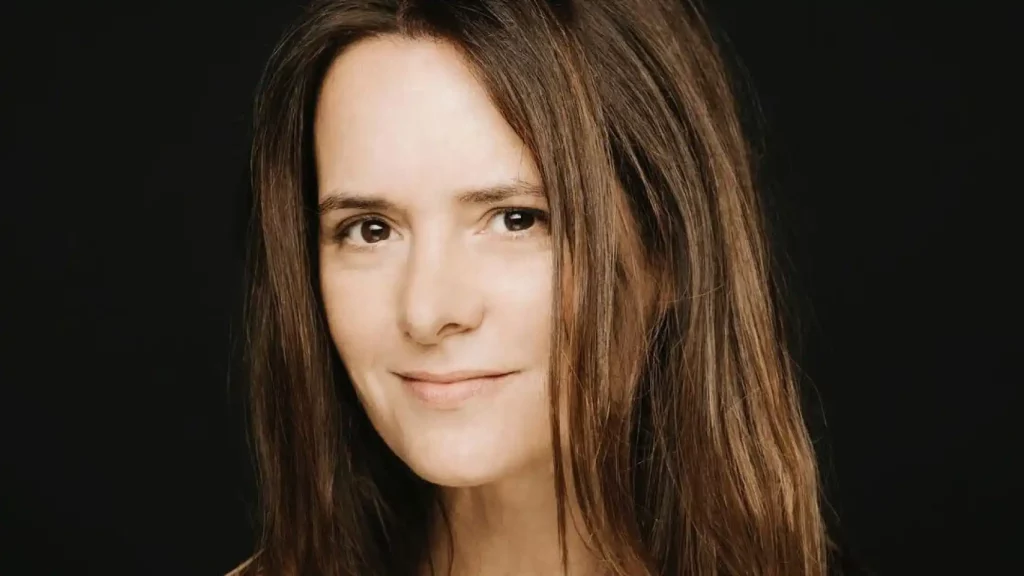 Una fama fugaz: Eva Santolaria y su paso al anonimato tras brillar en la TV 1 Eva Santolaria y una enorme piedra en su camino