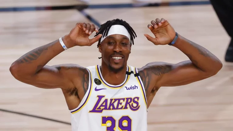 ¡Howard se ofrece para volver a Los Lakers!