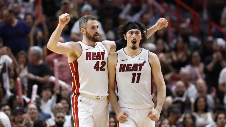 Miami Heat vuelve a cambiar de piel en Playoffs: hazaña histórica en el Garden