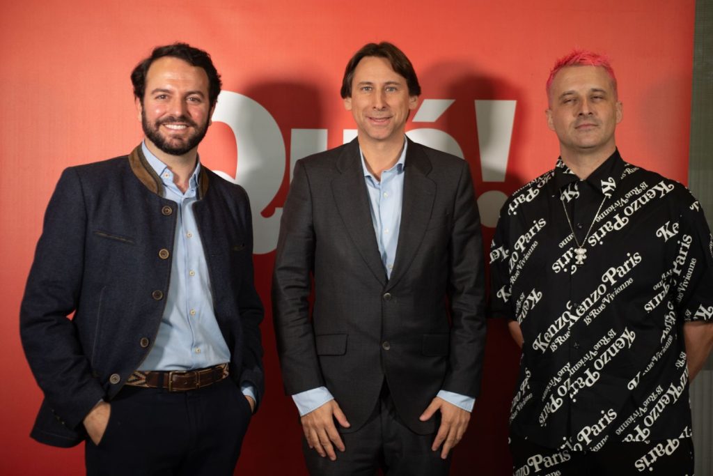 Aurelio García (Lexus): «Nosotros llevamos apoyando el mundo del arte y el diseño muchos años» 2 De izquierda a derecha: Gonhdo, Aurelio y JoGis.