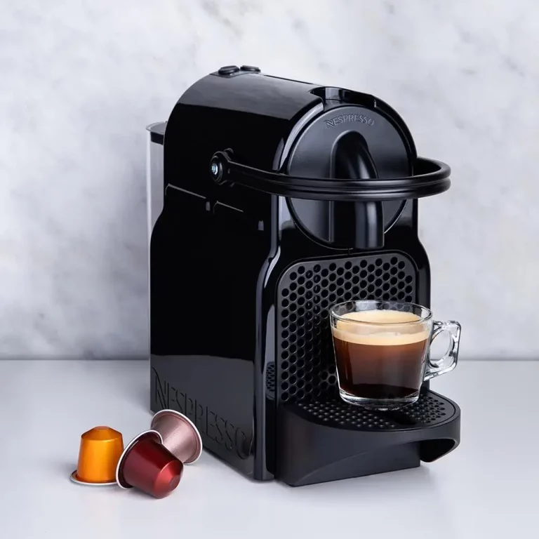 Amazon revienta el precio de la mejor cafetera de cápsulas de 2024 de Nespresso