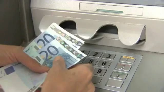 Almacenar dinero en casa: ¿riesgo o derecho?