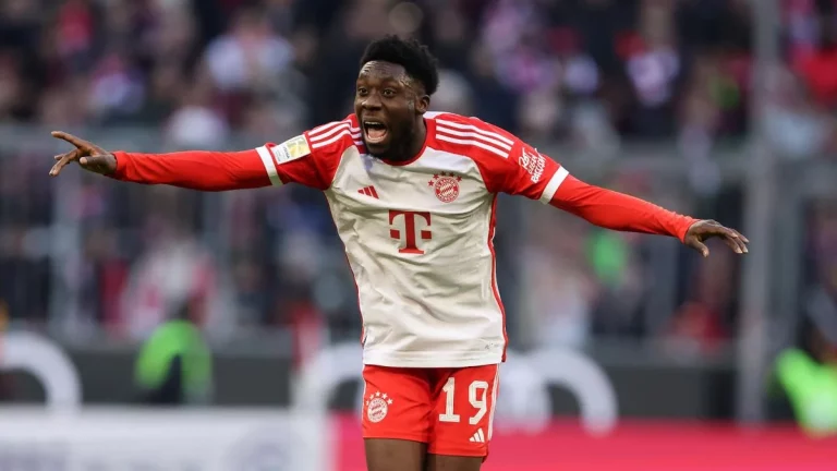 Alphonso Davies se huela traición histórica del Real Madrid