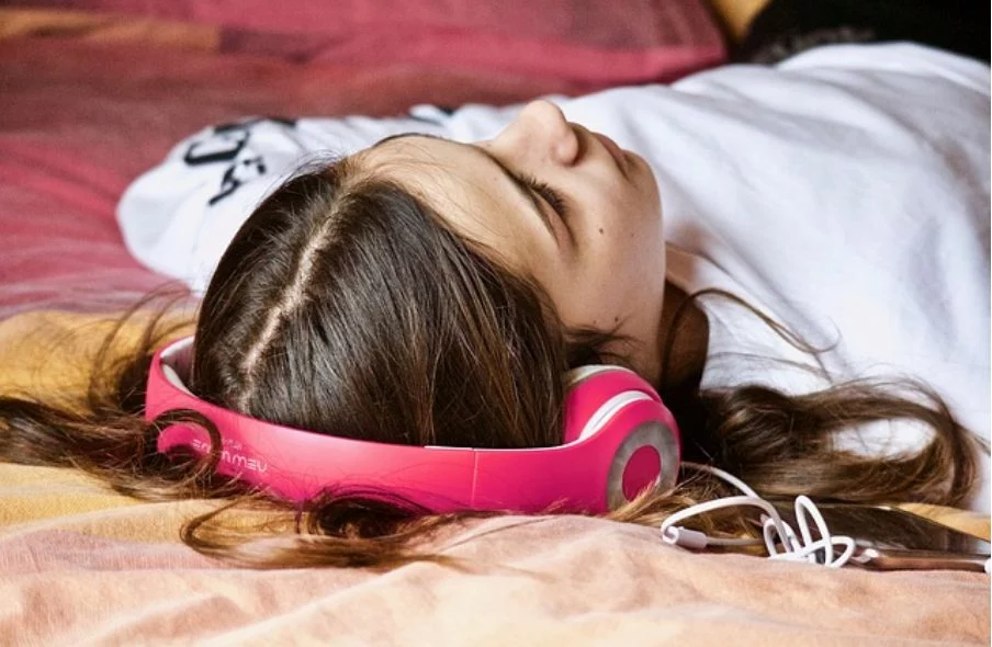 escuchar