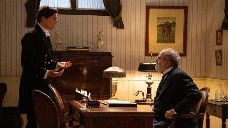 La advertencia del médico de 'La Promesa' a Manuel y Jana