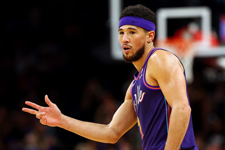 Devin Booker avisa a los rivales de los Suns antes de playoffs