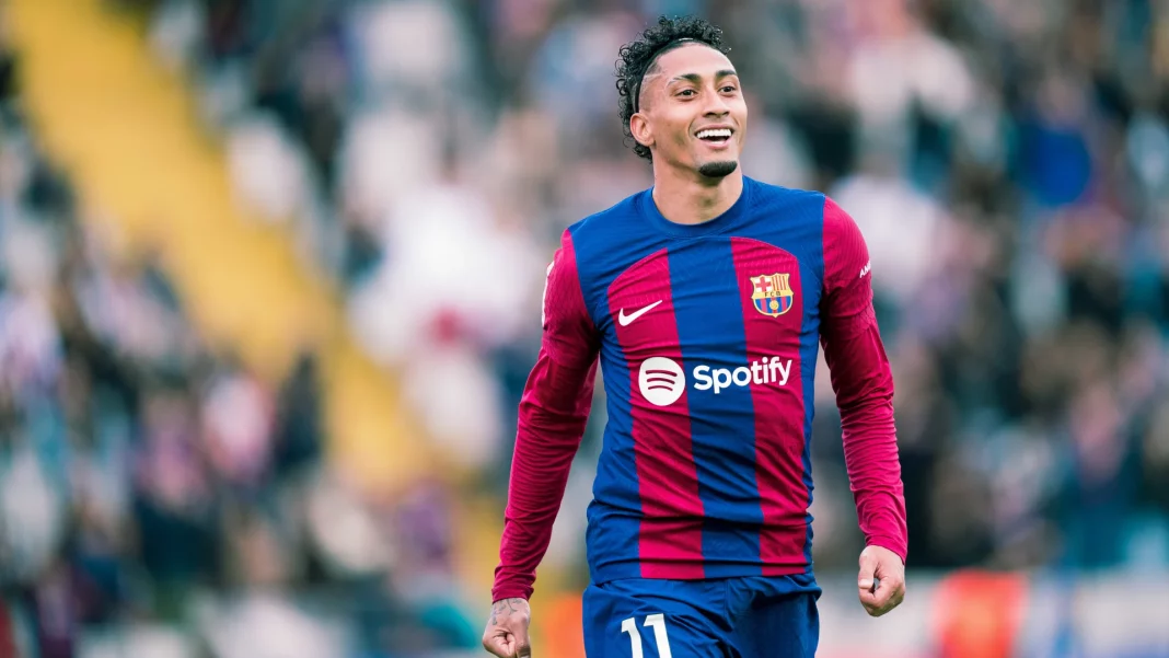 Competencia en la banda derecha