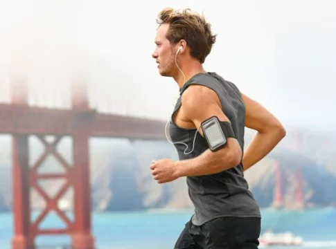 Correr-con-música-Aprende-a-llevar-el-ritmo-de-carrera-con-música